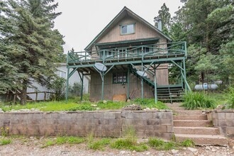 Building Photo - 908 Nyuca Ave