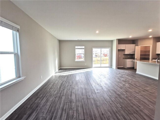 Foto del edificio - 4616 Waxwing St