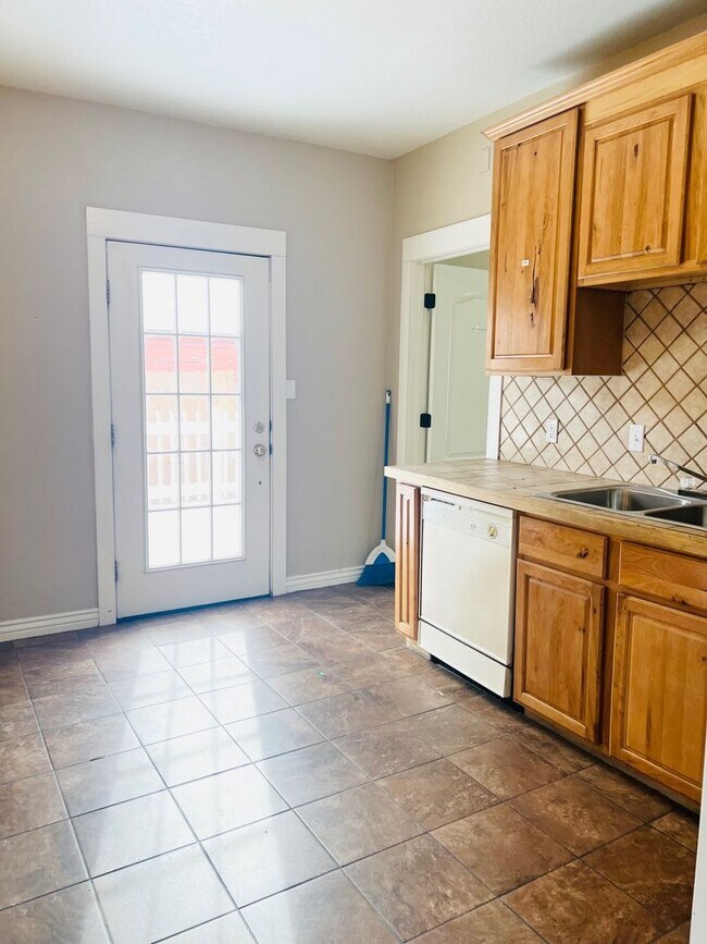 Foto del edificio - 1227 13th Ave