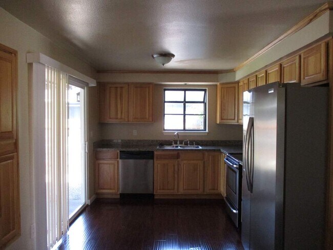 Building Photo - Adorable 3 Bedroom, 1 Bathroom Tacoma Rambler