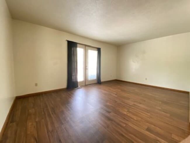 Foto del edificio - 815 W Wilden Ave