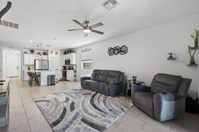 Foto del edificio - 36354 W San Clemente Ave