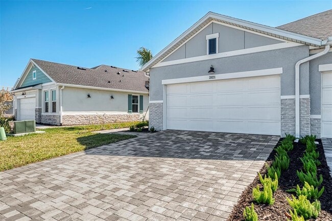 Building Photo - 2821 Marrakesh Ln