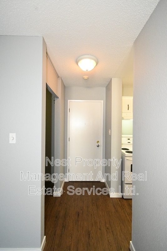 Building Photo - 4280 Quentin Ave