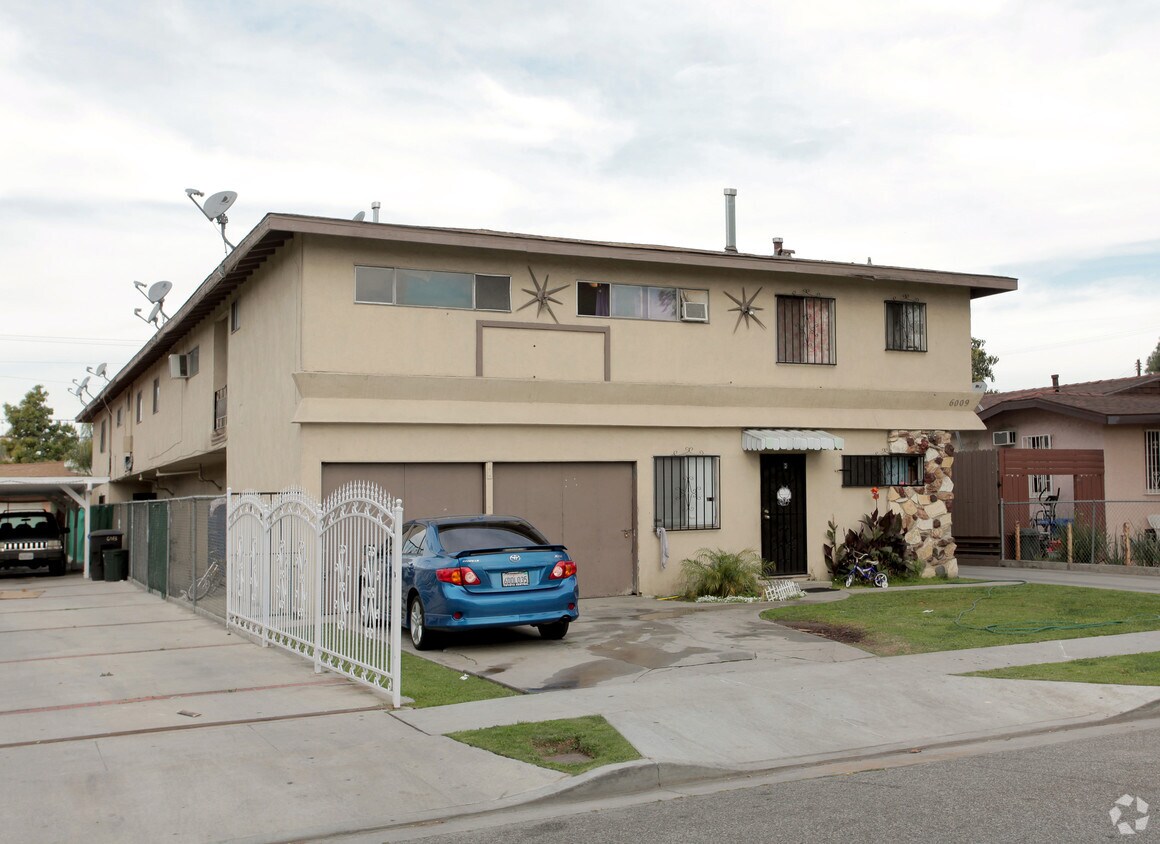 6009 Mayflower Ave, Maywood, CA 90270 Apartments in Maywood, CA