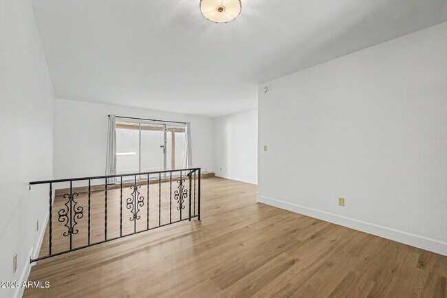 Foto del edificio - 5207 S Hazelton Ln