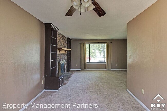 Building Photo - 3 br, 2 bath House - 3203 N Brookfield