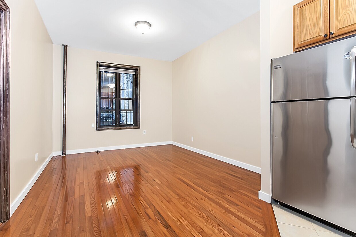 95 Cabrini Blvd Unit 1A, New York, NY 10033 Condo for Rent in New