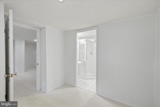 Foto del edificio - 4825 S 28th St