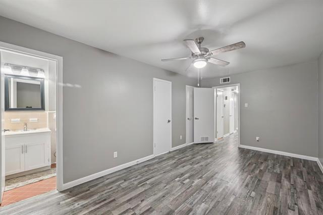 Foto del edificio - 6151 E Mockingbird Ln