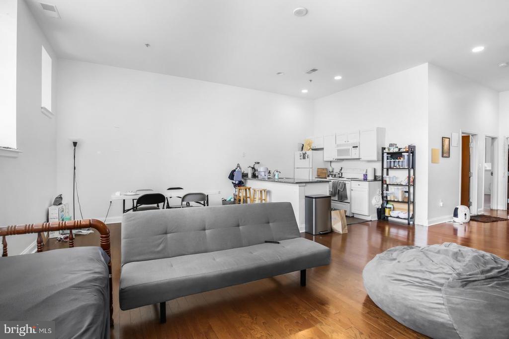 Foto principal - 1001-13 Chestnut St