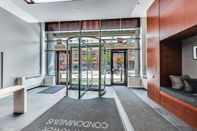 Foto del edificio - 520 S State St