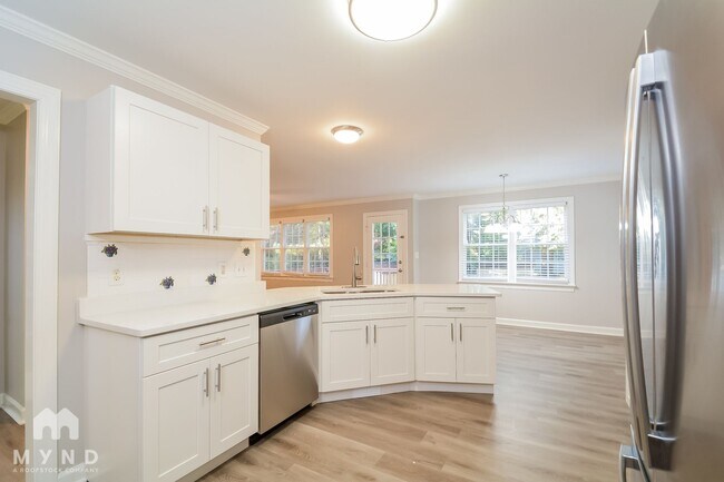 Building Photo - 4113 Mangrove Dr