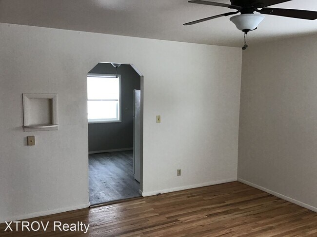 Foto del edificio - 2 br, 1 bath House - 550 East Montezuma Ave.