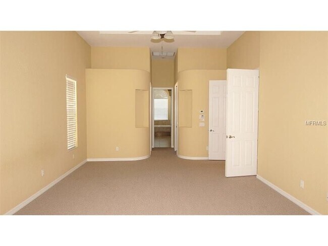 Foto del edificio - 1007 Carriage Park Drive