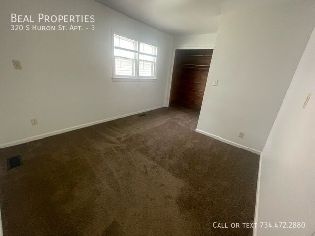 Foto del edificio - 320 S Huron St