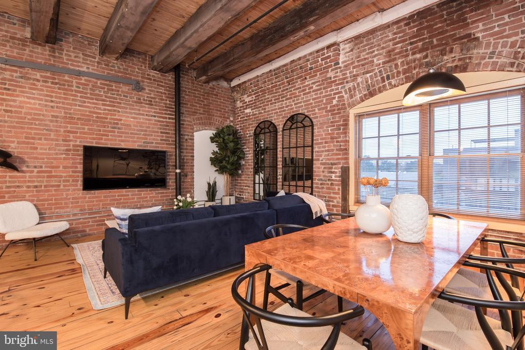 Foto principal - 1099 Germantown Ave