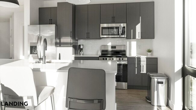 Foto del edificio - 1007 S Mint St