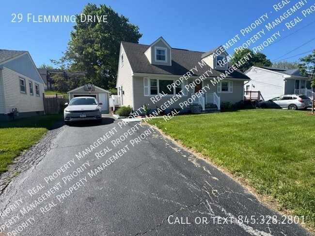 Building Photo - 29 Flemming Dr