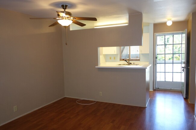 Foto del edificio - 2 BD / 1 BA Apartment in Mililani!