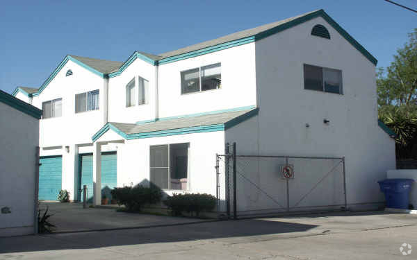 Building Photo - 565 Florida St