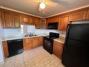 Building Photo - 1800 SW 81st Ave