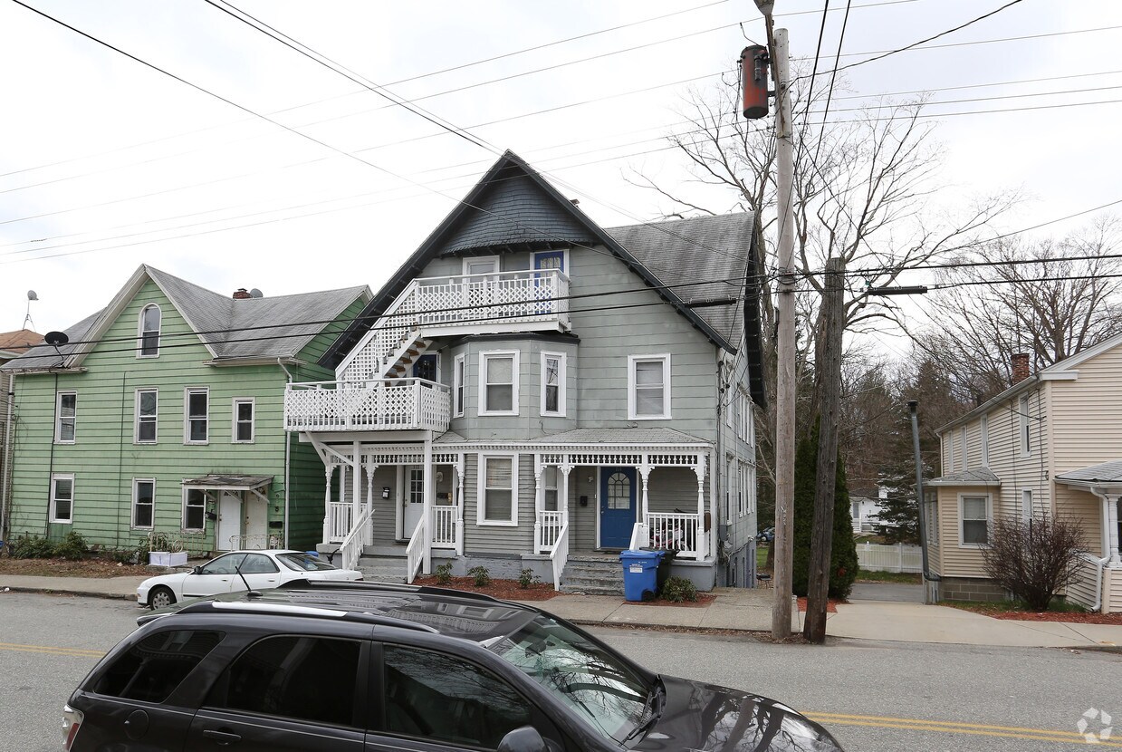 Foto del edificio - 112-114 Mckinley Ave