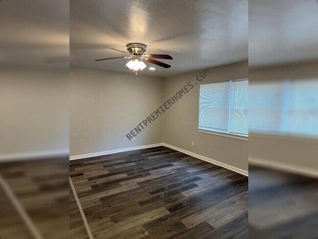 Foto del edificio - 4712 NW 46th Ct