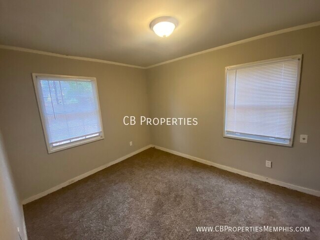 Foto del edificio - 3635 S Deerwood Avenue Memphis, TN 38111