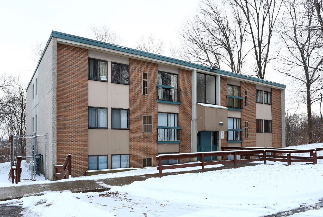 Foto principal - Springhill Townhomes