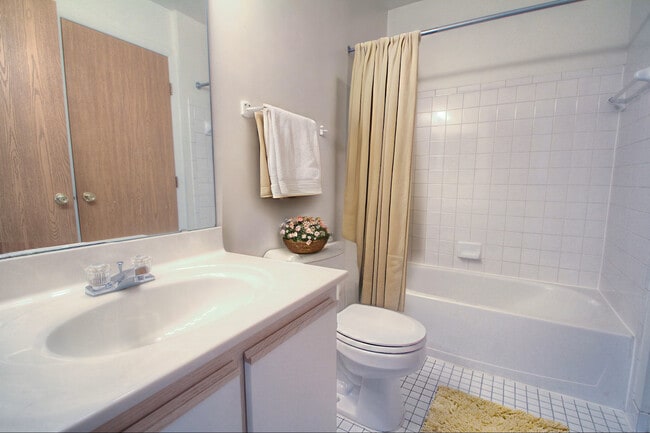 Building Photo - Mallard Glen