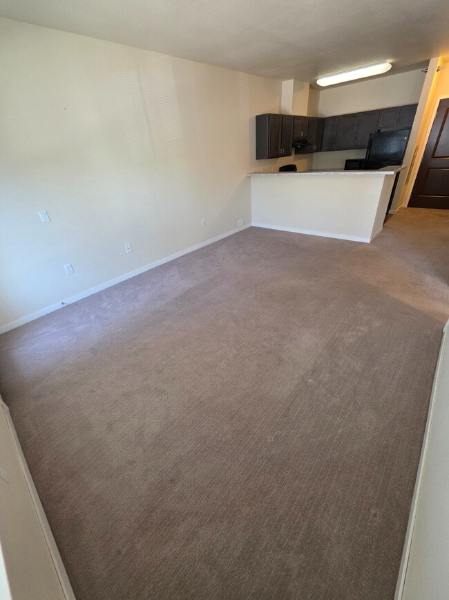 Foto del edificio - *HANDICAP ACCESSIBLE UNIT* 1 Bedroom | 1 B...