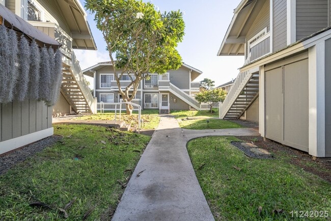 Building Photo - Waipio Gem – Cozy 1-Bed, 1-Bath Townhome