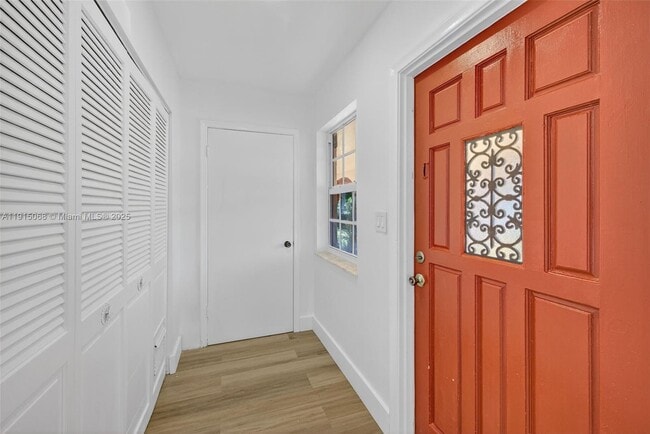 Foto del edificio - 11301 NW 39th St