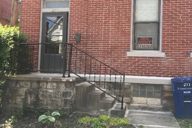 Building Photo - 277 S Champion Ave