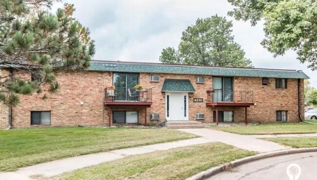 Building Photo - 4101 S West Ave