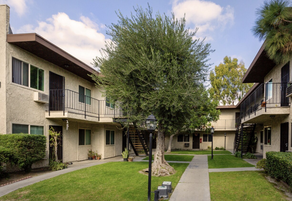 Los Arboles Apartments Apartments in Artesia, CA Westside Rentals