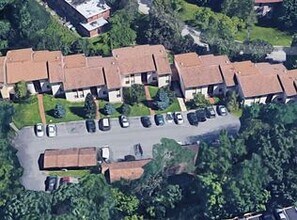 Building Photo - 310 Abbeyville Rd