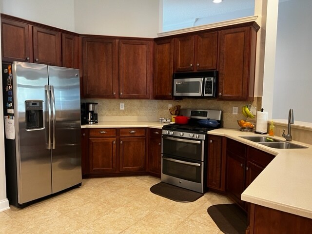 Building Photo - 105 Oakwood Plantation Dr