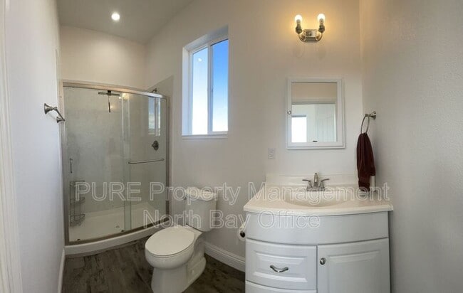 Building Photo - 1338 Miller Dr