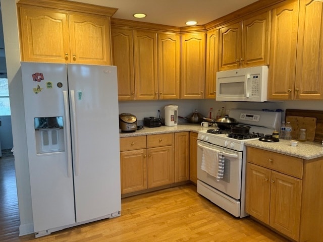 Building Photo - 1940 Carriage Hill Rd