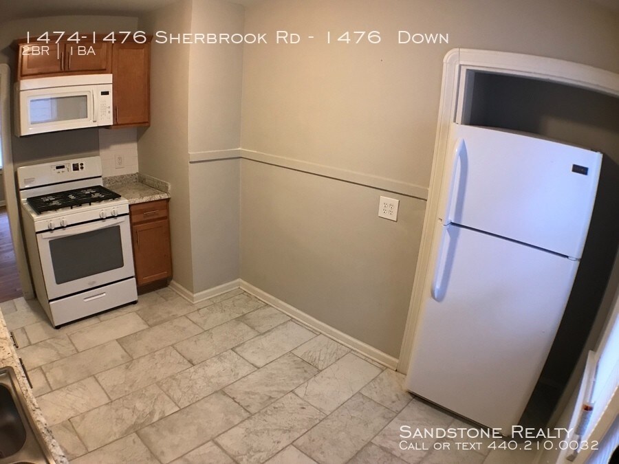 2 Bedroom Duplex Apartment for Rent in South Euclid, OH