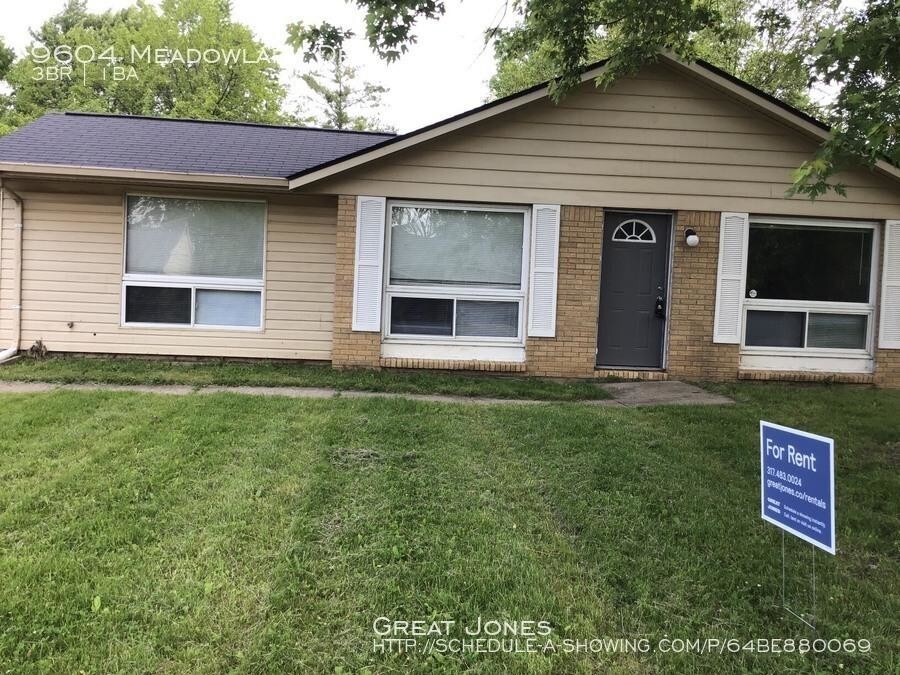 Primary Photo - 3 bedroom in Indianapolis IN 46235