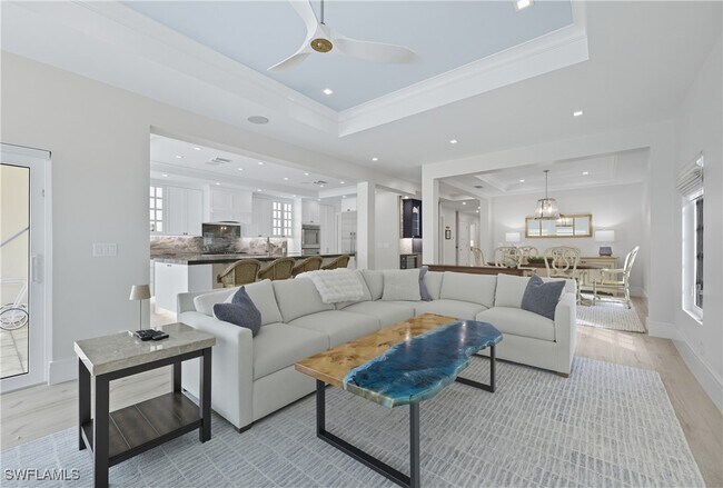 Building Photo - 360 Carlton Pl