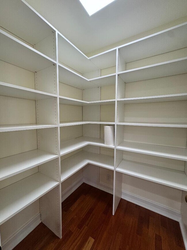 Foto del edificio - 304 W Mallory Cir