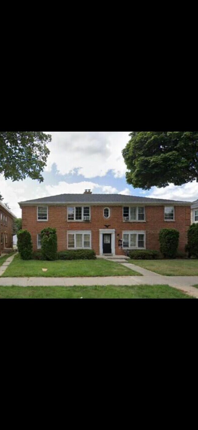 Welcome home! - 2945 N 76th St