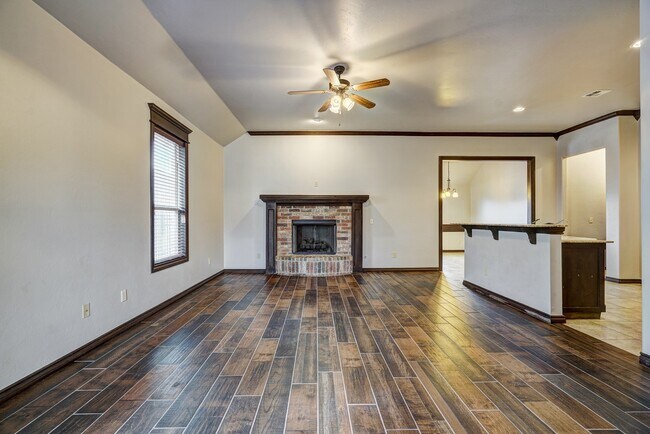 Foto del edificio - Beautiful 4 bed 2 bath home in Edmond.