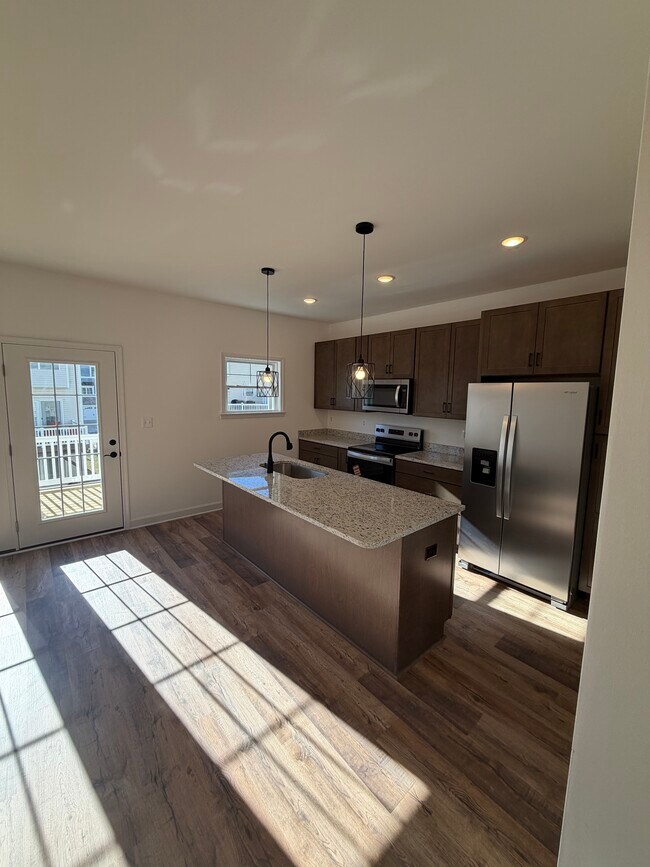 Foto del edificio - 1420 Derby Dr