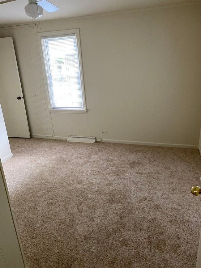 Building Photo - 440 N Cleveland Ave