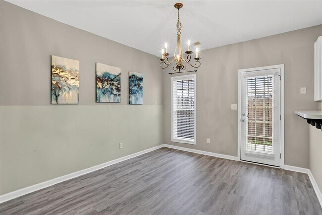 Foto del edificio - 230 Valley Xing